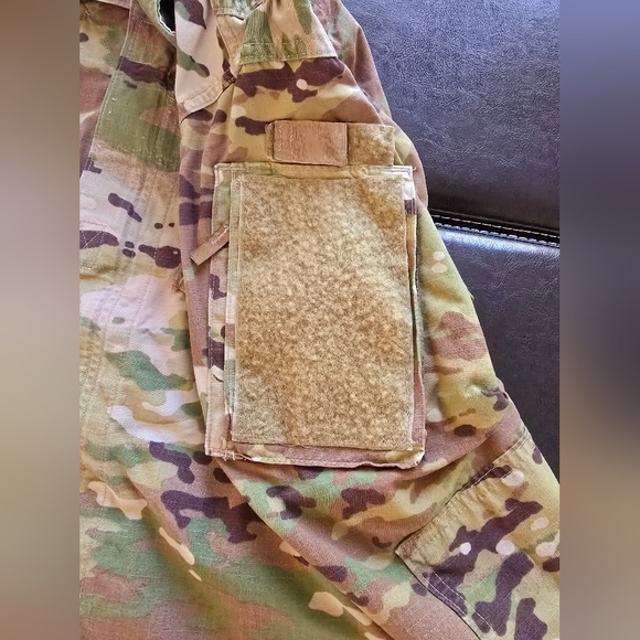 U.S. Army OCP ACU Coat (Medium Long) - Picture 6 of 8